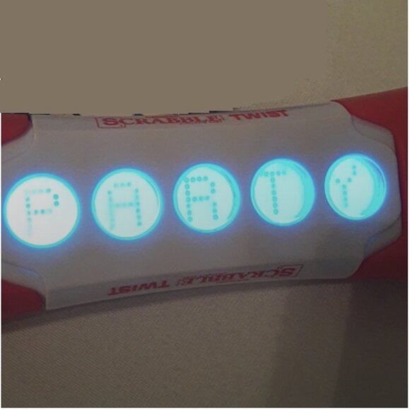 Scrabble Twist Electronic Word Game with Lights Sounds or Play In Silent Mode - Picture 3 of 9